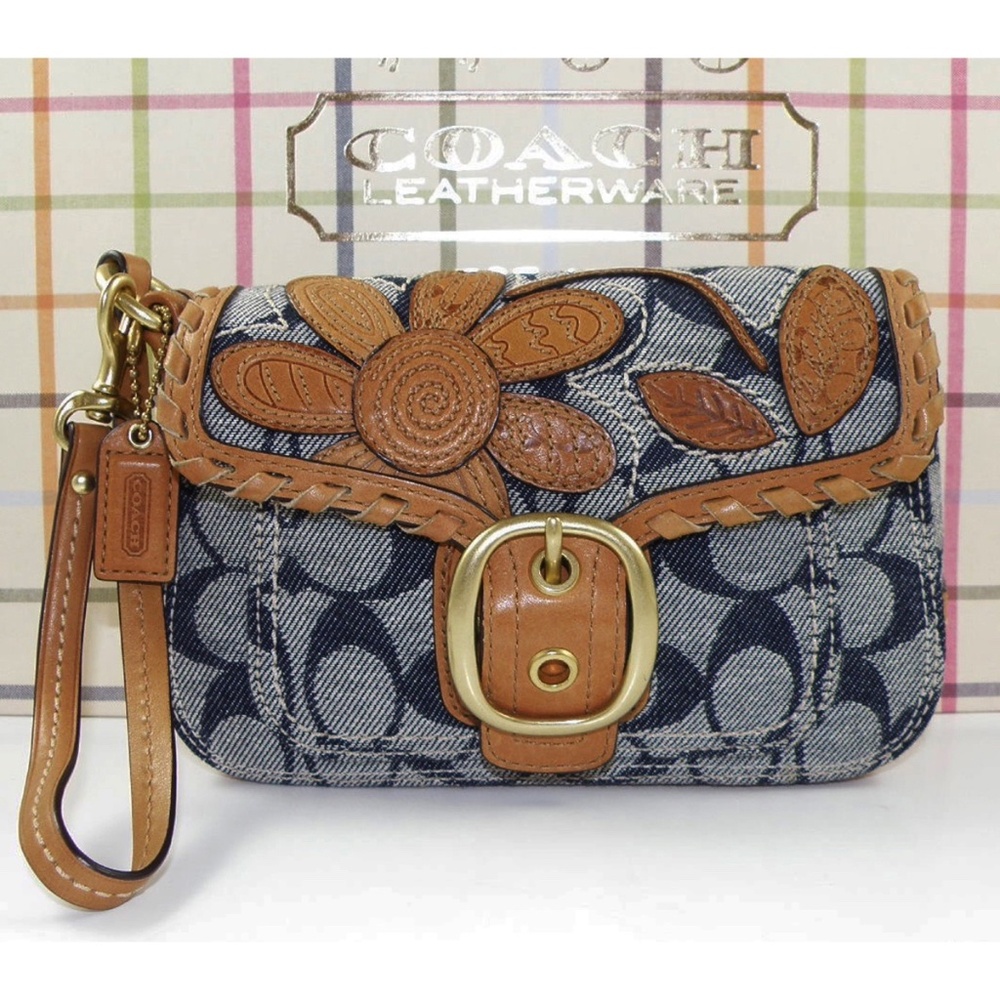 ❤️NEW COACH BLEECKER BLEEKER DENIM SIGNATURE LEATHER FLORAL LARGE WRISTLET BAG❤️